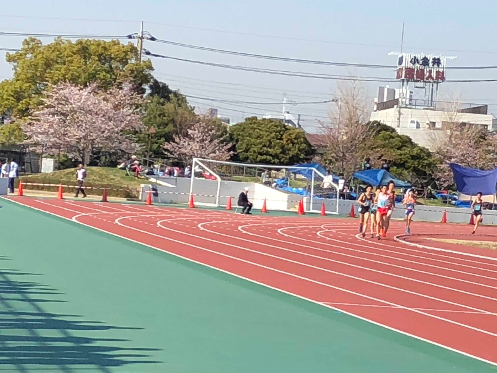東京高体連陸上競技部2 3支部の扉
